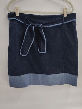 Sunset Rd Denim Skirt Size 12 Two Tone With Tie Zip Back